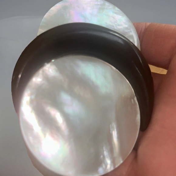 Mother Of Pearl And Moon Sliver Women’s Belt Buckle Two Piece - Picture 2 of 6